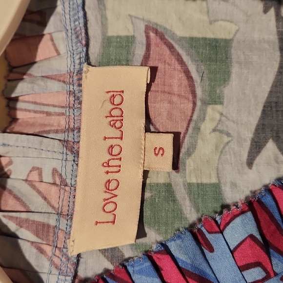 ❤️ NWOT! LOVE THE LABEL COTTON RUFFLED PUFF SLEEVE TOP / BLOUSE, SMOCKED CUFF, S - Picture 10 of 11